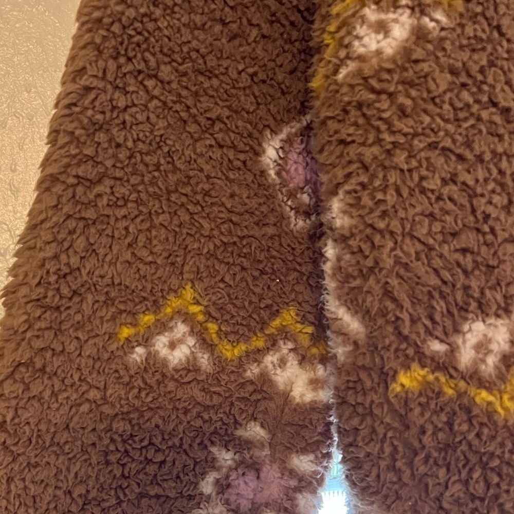 Sweater - Picture 3 of 5
